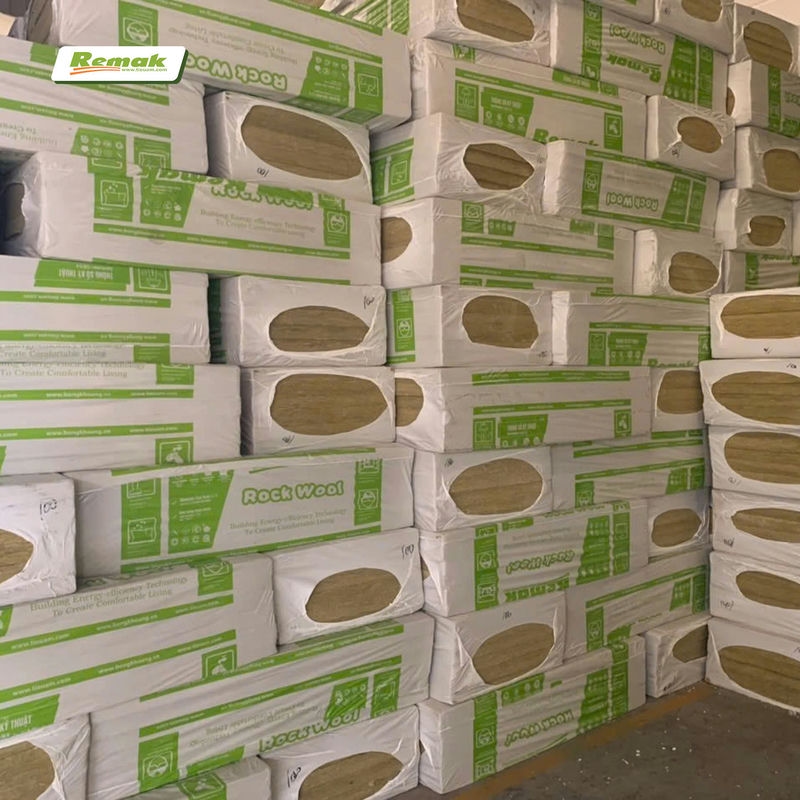Bao Bì Mới Cho Mút Xốp PE Foam – Bảo Vệ Vật Liệu Cách Âm, Cách Nhiệt Hiệu Quả 4 Bông khoáng cách âm cách nhiẹt Remak cũng rất dược ưa chuộng trong công trình xây dựng