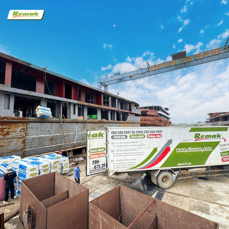 Bông Khoáng - Len Đá Remak® Stonewool: Giải Pháp Cách Âm, Cách Nhiệt và Chống Cháy Số 1 Trong Ngành Đóng Tàu Du Lịch 4 Bông cách âm cách nhiệt Stonewool ứng dụng linh hoạt cho nhiều khu vực trên tàu